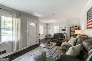 1892 Fairway Cir NE, Brookhaven, GA 30319 - Photo 4