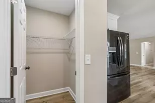 2526 Hamill Dr, Buford, GA 30519 - Photo 26