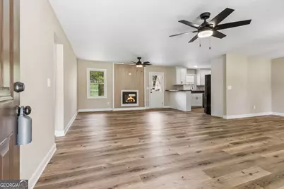 2526 Hamill Drive, Buford, GA 30519 - Photo 6