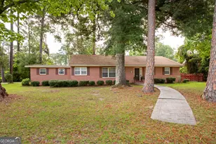 1112 Hill St, Waycross, GA 31501 - Photo 2