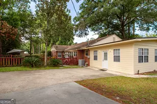 1112 Hill St, Waycross, GA 31501 - Photo 44
