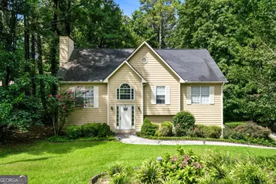 3941 Memorial Parkway NW, Kennesaw, GA 30152 - Photo 2