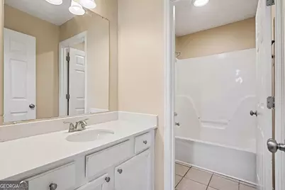 228 Kings Cove, Locust Grove, GA 30248 - Photo 16