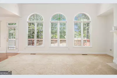 225 S Shore Terrace, Fayetteville, GA 30214 - Photo 2