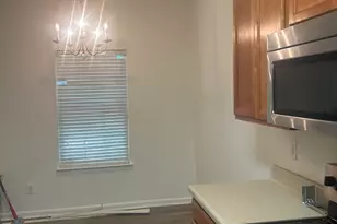 1253 Chinon Point, Lithonia, GA 30058 - Photo 4