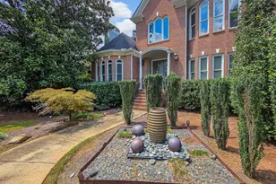 8190 Nesbit Ferry Rd, Sandy Springs, GA 30350 - Photo 4