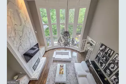 8190 Nesbit Ferry Road, Sandy Springs, GA 30350 - Photo 12