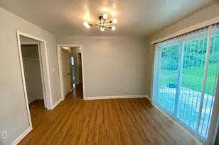 6425 Westbury Rd, Riverdale, GA 30274 - Photo 4
