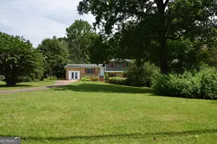 202 Sivell Rd, Lagrange, GA 30241 - Photo 2