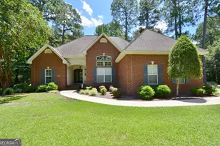 989 Wood Valley Dr, Eastman, GA 31023 - Photo 1