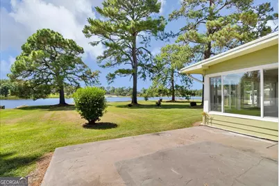 443 Lakeshore Road, Pelham, GA 31779 - Photo 8