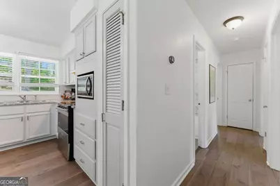 2725 Shoreland Drive SW, Atlanta, GA 30331 - Photo 20