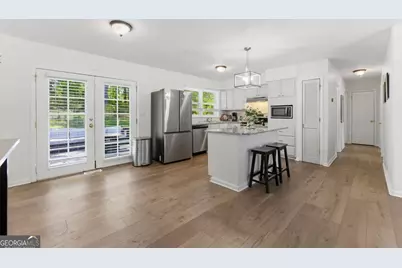 2725 Shoreland Drive SW, Atlanta, GA 30331 - Photo 10