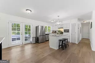 2725 Shoreland Dr SW, Atlanta, GA 30331 - Photo 10