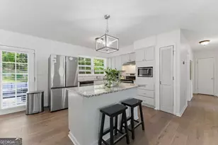 2725 Shoreland Dr SW, Atlanta, GA 30331 - Photo 14