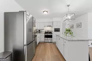 2725 Shoreland Dr SW, Atlanta, GA 30331 - Photo 12