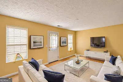 5687 Strathmoor Manor Circle, Lithonia, GA 30058 - Photo 6