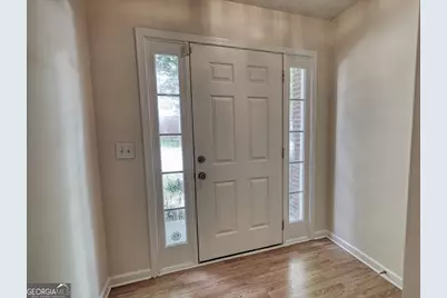 5687 Strathmoor Manor Circle, Lithonia, GA 30058 - Photo 4