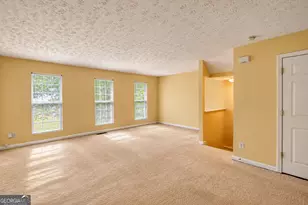 5687 Strathmoor Manor Cir, Lithonia, GA 30058 - Photo 10