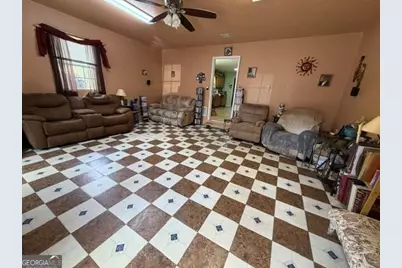 1323 N Grossman Drive, Vidalia, GA 30474 - Photo 6