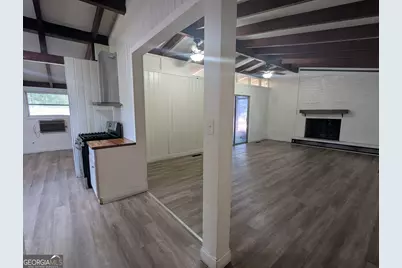 2021 Whispering Pines Road, Albany, GA 31707 - Photo 2