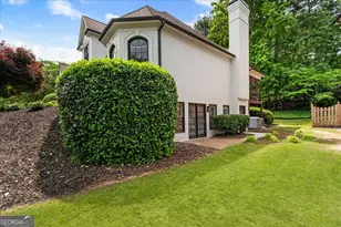 9170 Nesbit Lakes Dr, Alpharetta, GA 30022 - Photo 36