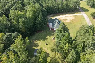 1628 Valley View Dr, Elberton, GA 30635 - Photo 60