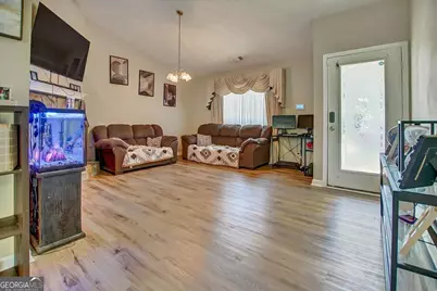 140 Greenleaf Drive, Hampton, GA 30228 - Photo 4