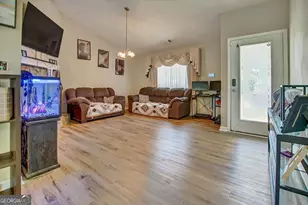 140 Greenleaf Dr, Hampton, GA 30228 - Photo 4
