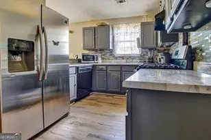 140 Greenleaf Dr, Hampton, GA 30228 - Photo 10