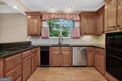 106 Fairways Drive, Warner Robins, GA 31088 - Photo 24
