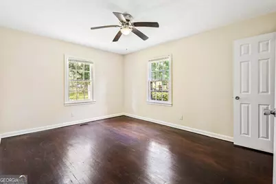 4150 Hanes Drive, Decatur, GA 30035 - Photo 12