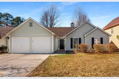 4209 Zephyrhills Drive NW, Acworth, GA 30101 - Photo 2