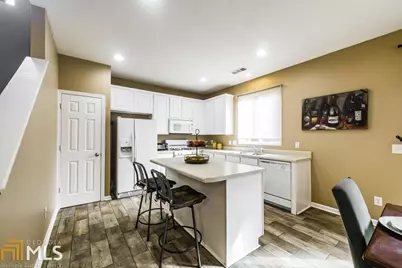 419 Silver Springs Street, Dallas, GA 30157 - Photo 4