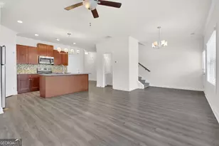 232 Cashes Dr, Lilburn, GA 30047 - Photo 12