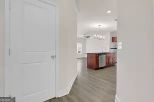 232 Cashes Dr, Lilburn, GA 30047 - Photo 4
