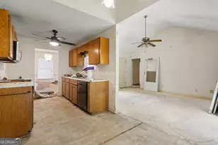 151 Laurelwood Dr, Savannah, GA 31419 - Photo 10