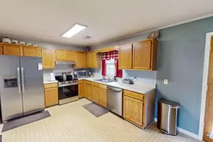 303 Jonaquil Ave, Auburn, GA 30011 - Photo 6