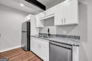 86 S Forest Ave, Hartwell, GA 30643 - Photo 6