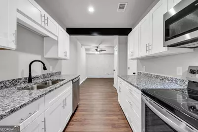 86 S Forest Avenue #B, Hartwell, GA 30643 - Photo 4