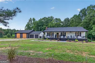 303 Mtn View Clubhouse Rd, Buchanan, GA 30113 - Photo 2
