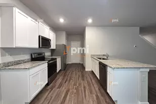 3338 Bridgewood Dr, Macon, GA 31216 - Photo 2