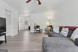 29 Fisher Ave, Clayton, GA 30525 - Photo 6