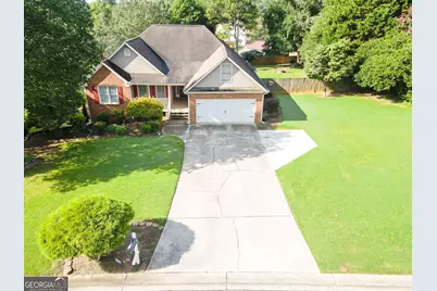 2015 Harfield Court, Bethlehem, GA 30620 - Photo 2