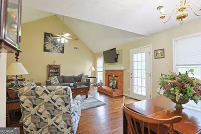 2015 Harfield Court, Bethlehem, GA 30620 - Photo 32
