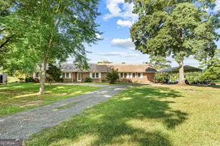 211 Allen Rd, Musella, GA 31066 - Photo 1