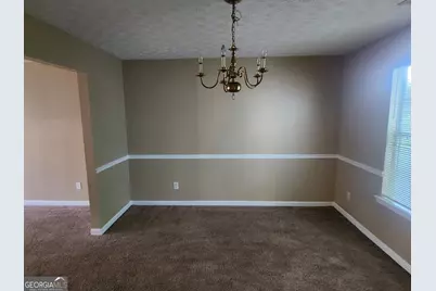5748 Wellborn Creek Drive, Lithonia, GA 30058 - Photo 16