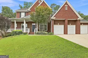 247 Highwoods Pkwy, Newnan, GA 30265 - Photo 2