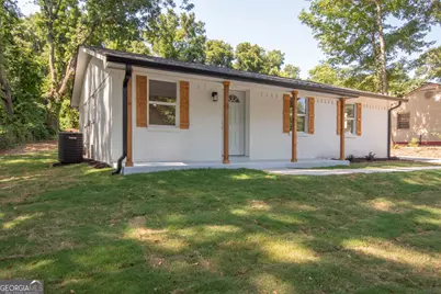 618 S Harlem Circle, Lagrange, GA 30241 - Photo 2