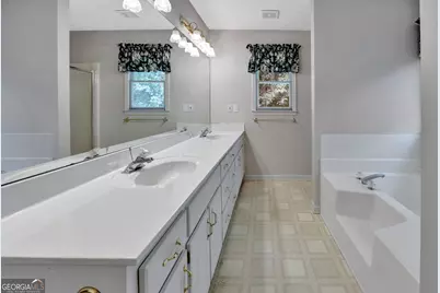 4860 Thornwood Drive, Covington, GA 30016 - Photo 36